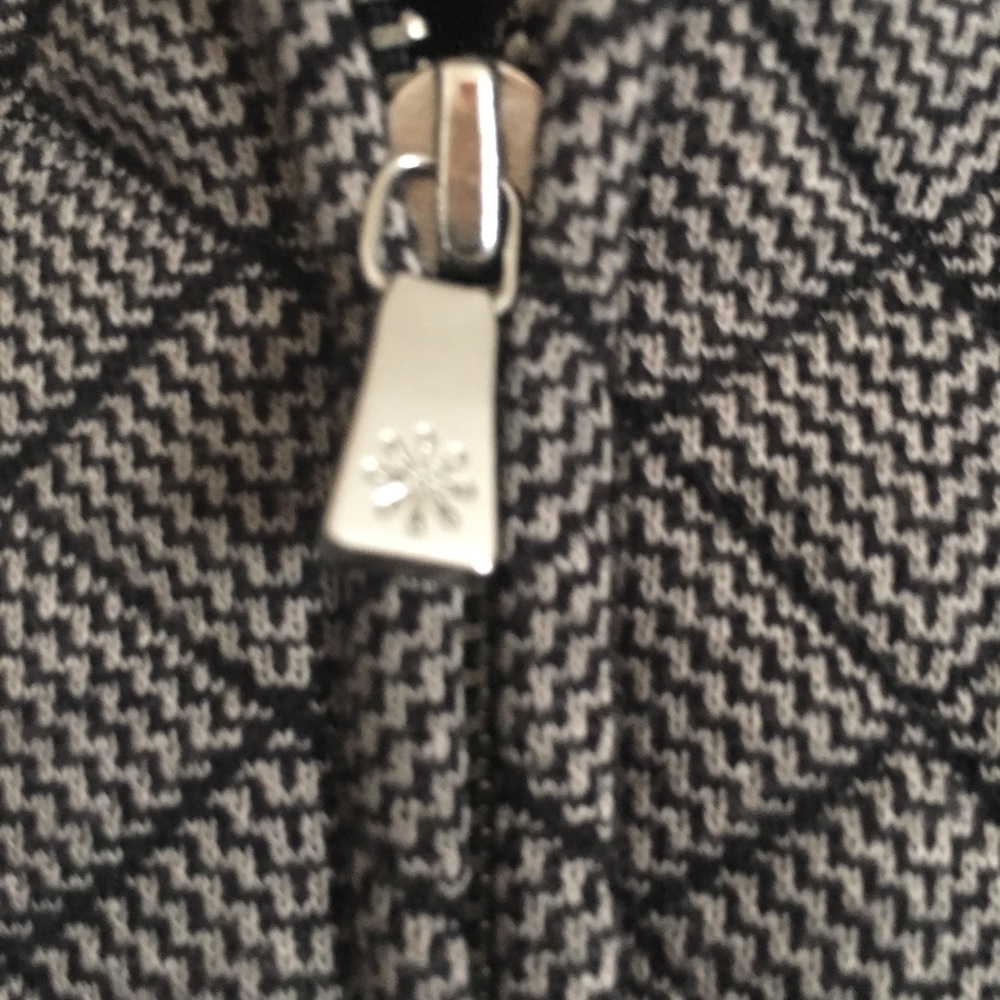 🌻Women’s Jacket - Picture 3 of 3